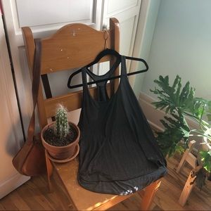 Lululemon 105 singlet tank // charcoal gray